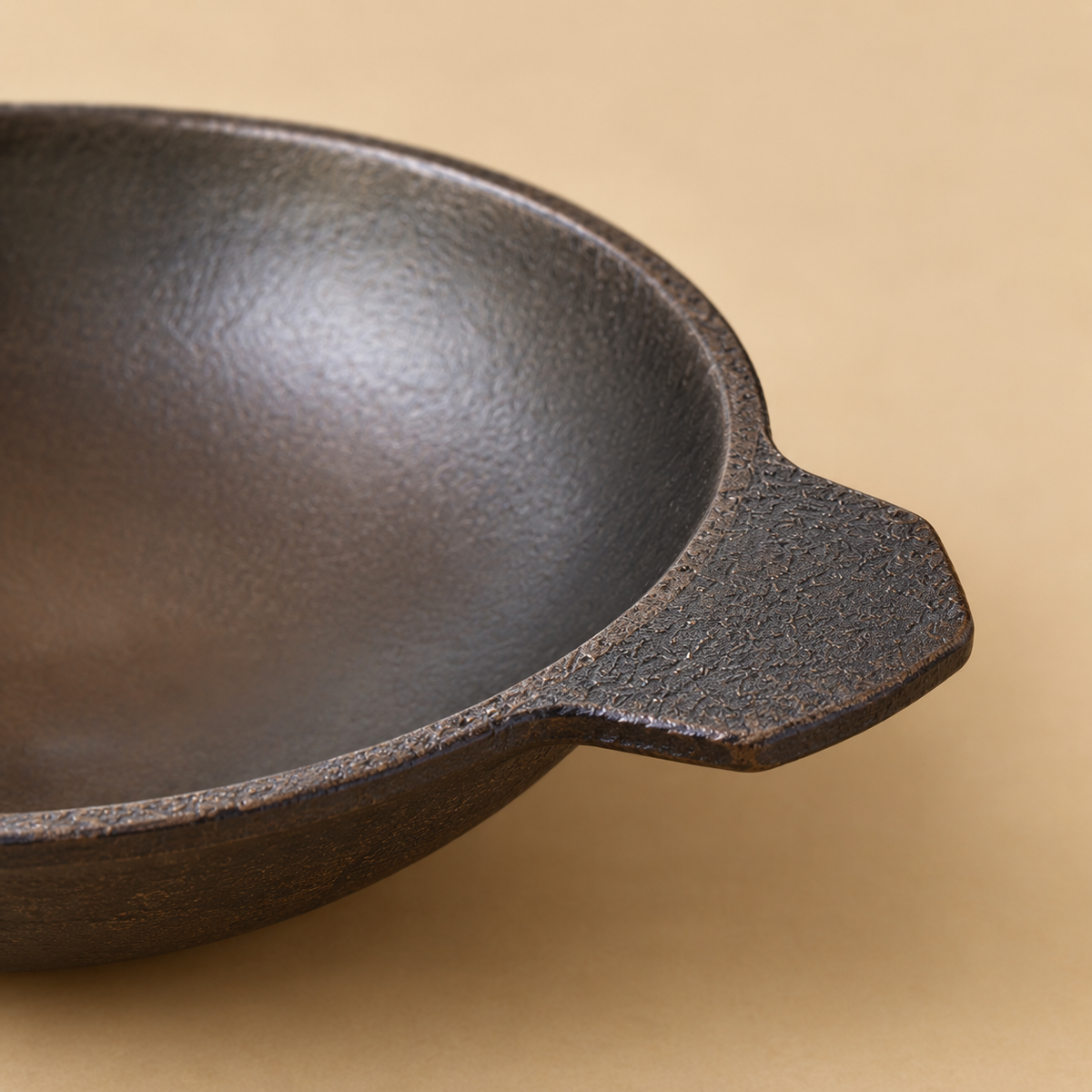 Cast Iron Appachetty with Stainless Steel Lid, 22 cm | Naturally Nonstick | Pre-Seasoned with 100% Vegetable Oil | Toxin-Free | Tasty Appams | Bring Back Nostalgic Taste Induction and Gas Stove Compatible
